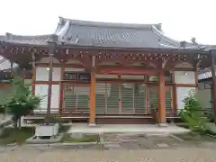 養照寺の本殿