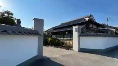 仲正院の山門・神門