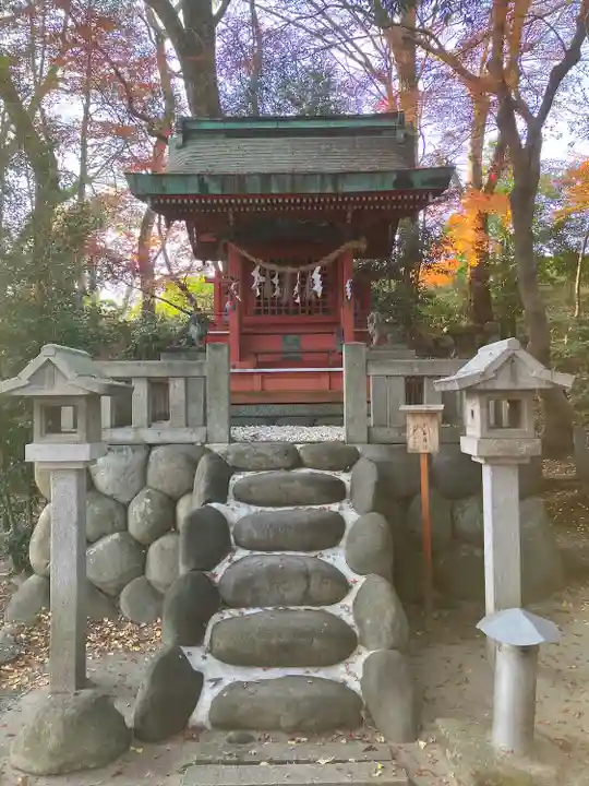 堤治神社の末社・摂社