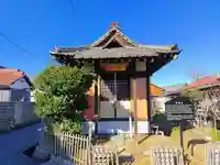 薬師堂の本殿・本堂