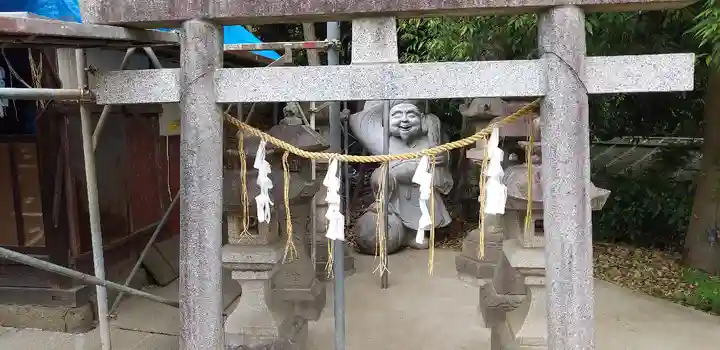 八雲神社(緑町)の像