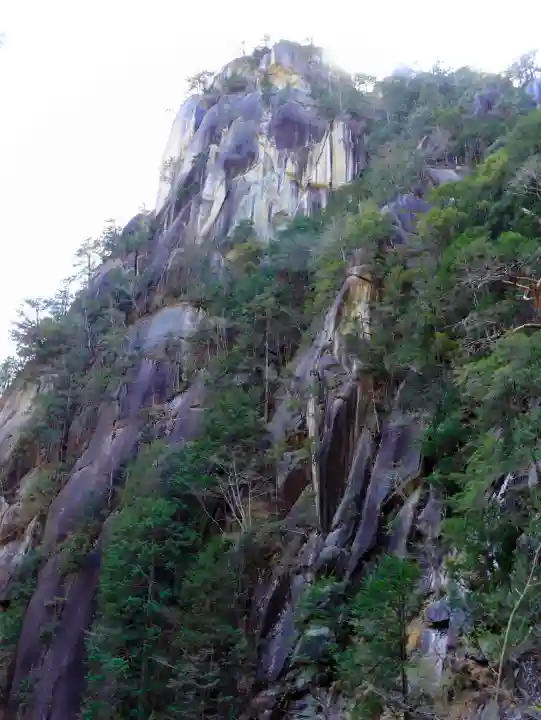 夫婦木神社姫の宮の{uncategorized: "未分類", other: "その他", undefined: "問題あり", building: "その他建物", grave: "お墓", sacred_gate: "鳥居", guardian: "狛犬", statue: "像", buddha: "仏像", history: "歴史", nature: "自然", garden: "庭園", animal: "動物", pagoda: "塔", temizu: "手水舎", mountain_gate: "山門・神門", sanctuary: "本殿・本堂", subordinate: "末社・摂社", art: "芸術", scenery: "景色", jizo: "地蔵", ema: "絵馬", goshuin: "御朱印", omikuji: "おみくじ", items: "授与品その他", amulet: "お守り", goshuincho: "御朱印帳", eats: "食事", festival: "お祭り", votive_dance: "神楽", shichigosan: "七五三参", wedding: "結婚式", experience: "体験その他", initially: "初詣", around: "周辺", anti_infection: "感染症対策"}