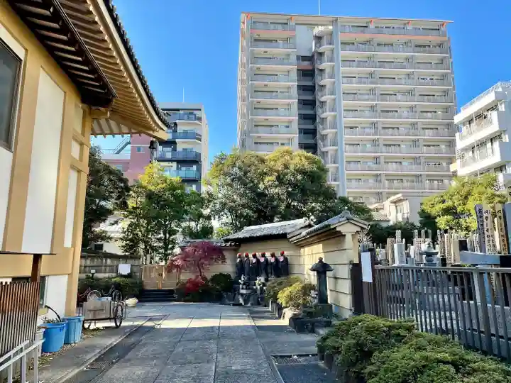 霊巌寺(東京都)