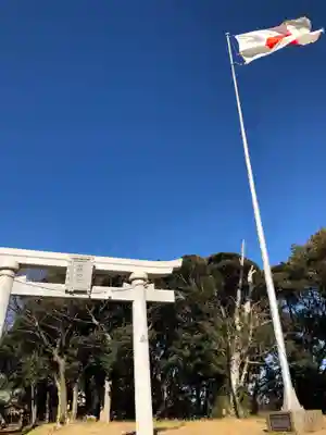 諏訪神社の鳥居