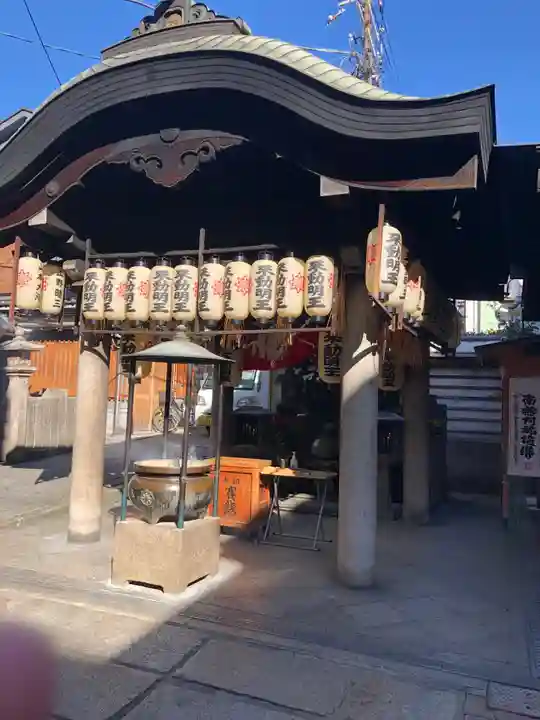 法善寺の本殿・本堂