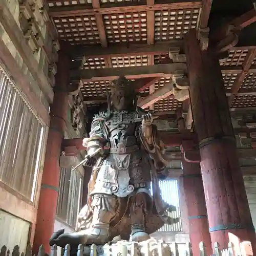 東大寺の像