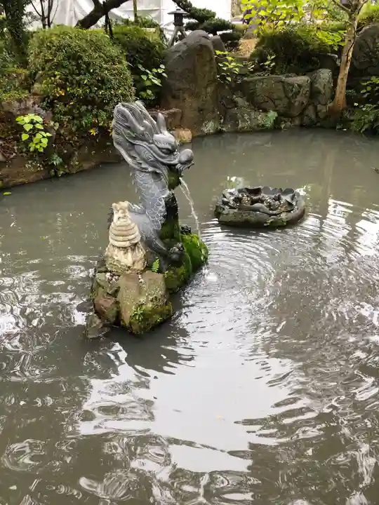 田村神社の庭園