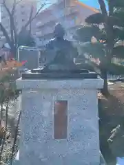 清岸寺の像