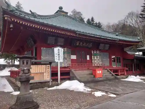 中禅寺の本殿・本堂