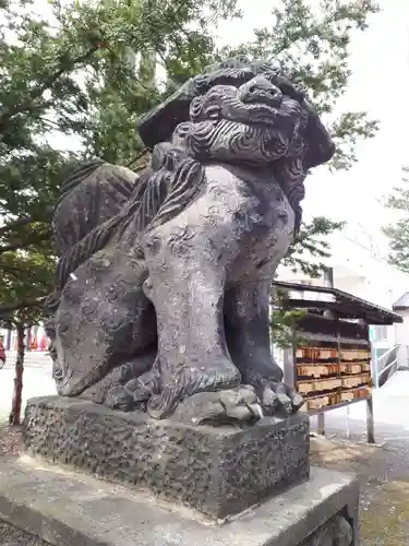 錦山天満宮の狛犬