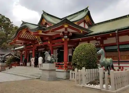 西宮神社の本殿・本堂