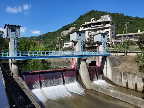 安積疎水神社の周辺