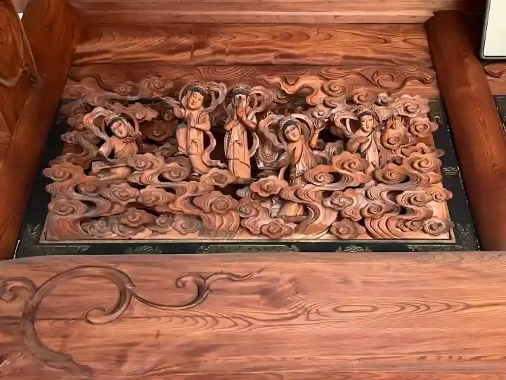 西徳寺の{uncategorized: "未分類", other: "その他", undefined: "問題あり", building: "その他建物", grave: "お墓", sacred_gate: "鳥居", guardian: "狛犬", statue: "像", buddha: "仏像", history: "歴史", nature: "自然", garden: "庭園", animal: "動物", pagoda: "塔", temizu: "手水舎", mountain_gate: "山門・神門", sanctuary: "本殿・本堂", subordinate: "末社・摂社", art: "芸術", scenery: "景色", jizo: "地蔵", ema: "絵馬", goshuin: "御朱印", omikuji: "おみくじ", items: "授与品その他", amulet: "お守り", goshuincho: "御朱印帳", eats: "食事", festival: "お祭り", votive_dance: "神楽", shichigosan: "七五三参", wedding: "結婚式", experience: "体験その他", initially: "初詣", around: "周辺", anti_infection: "感染症対策"}