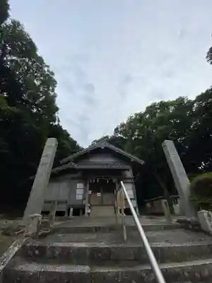 楯崎神社の本殿・本堂