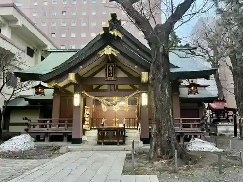 三吉神社の本殿・本堂