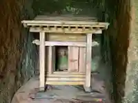 石像釈迦立像のその他建物