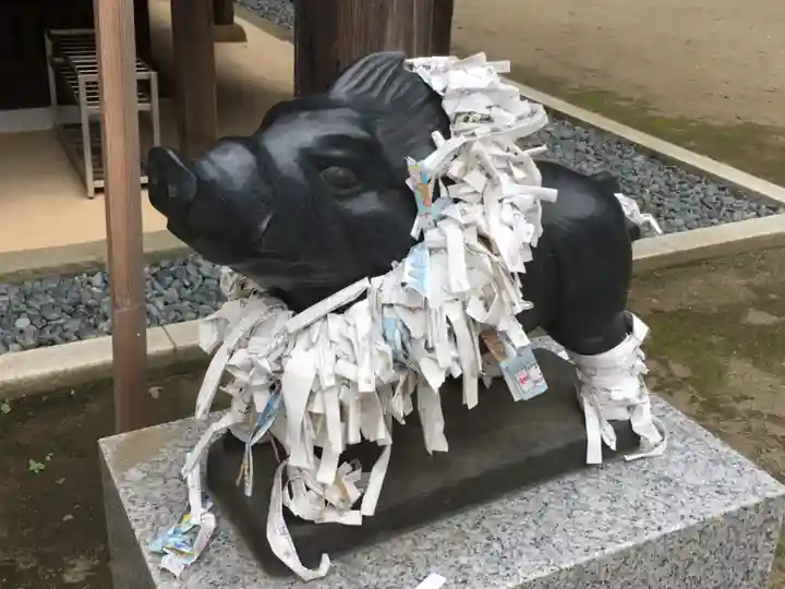 水戸八幡宮の狛犬