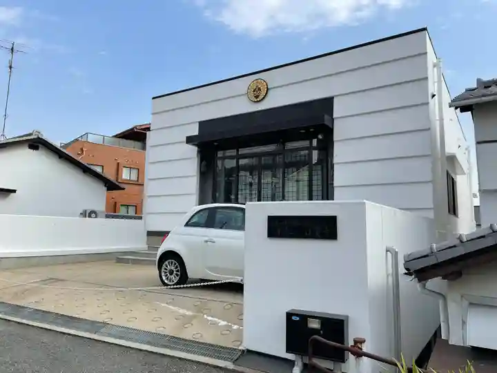 法覚寺の本殿・本堂