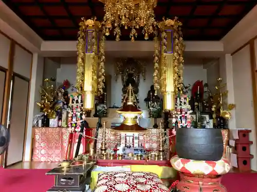 来迎寺の本殿・本堂