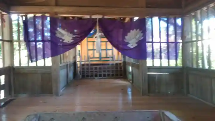 三柱神社の末社・摂社