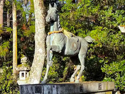 阿自岐神社の狛犬