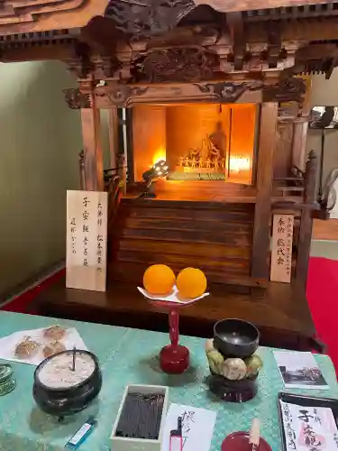 長圓寺の{uncategorized: "未分類", other: "その他", undefined: "問題あり", building: "その他建物", grave: "お墓", sacred_gate: "鳥居", guardian: "狛犬", statue: "像", buddha: "仏像", history: "歴史", nature: "自然", garden: "庭園", animal: "動物", pagoda: "塔", temizu: "手水舎", mountain_gate: "山門・神門", sanctuary: "本殿・本堂", subordinate: "末社・摂社", art: "芸術", scenery: "景色", jizo: "地蔵", ema: "絵馬", goshuin: "御朱印", omikuji: "おみくじ", items: "授与品その他", amulet: "お守り", goshuincho: "御朱印帳", eats: "食事", festival: "お祭り", votive_dance: "神楽", shichigosan: "七五三参", wedding: "結婚式", experience: "体験その他", initially: "初詣", around: "周辺", anti_infection: "感染症対策"}