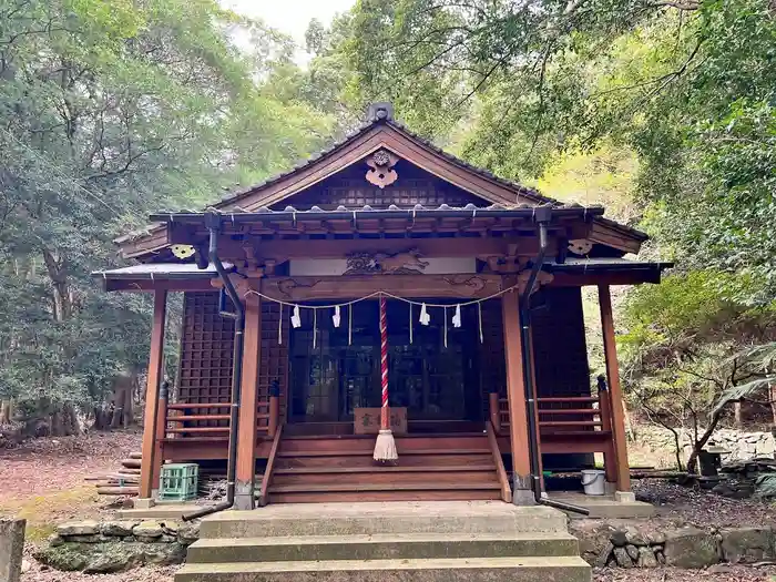 太祝詞神社の本殿