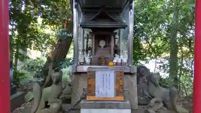 千束八幡神社の末社・摂社