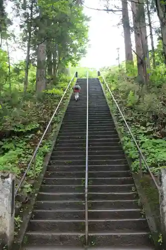 戸隠神社中社の建物その他