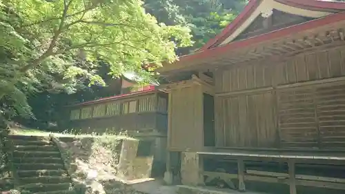 小藤神社の本殿・本堂