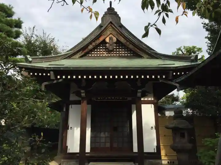 室泉寺の本殿・本堂