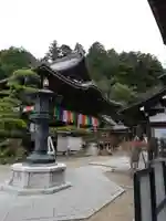 岡寺(龍蓋寺)の本殿・本堂