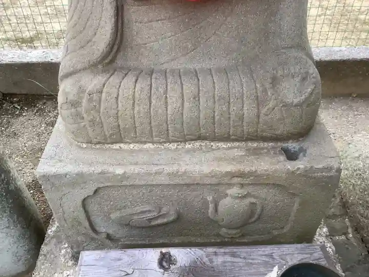 西高山町公民館の社のその他建物