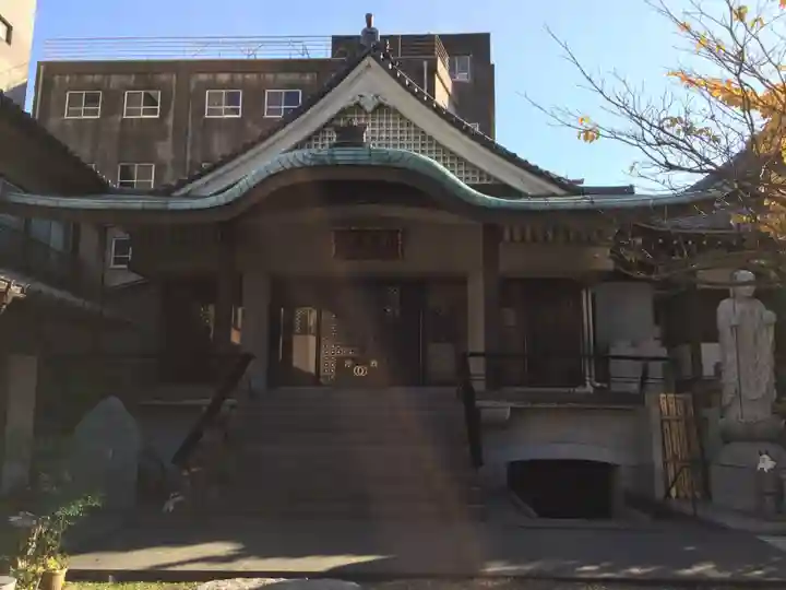 南蔵院の本殿・本堂