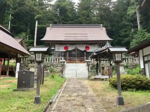 神明宮社の本殿