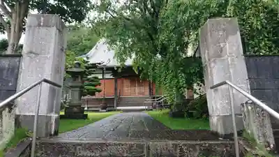 行蓮寺の本殿・本堂