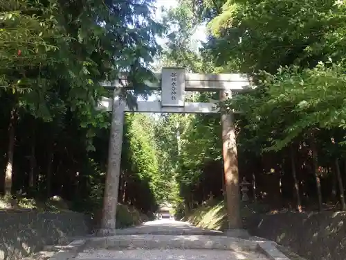 都祁水分神社の鳥居