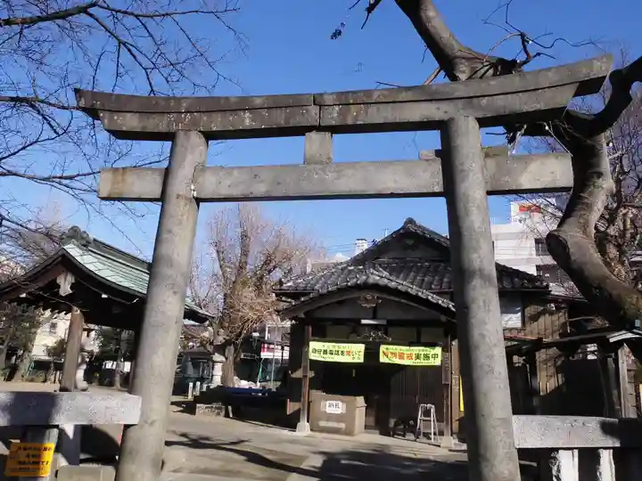 白髭神社の鳥居