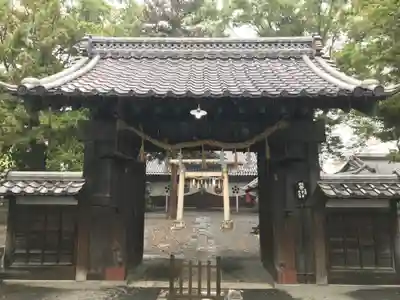 松本神社の山門・神門