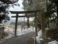 長尾天満宮の{uncategorized: "未分類", other: "その他", undefined: "問題あり", building: "その他建物", grave: "お墓", sacred_gate: "鳥居", guardian: "狛犬", statue: "像", buddha: "仏像", history: "歴史", nature: "自然", garden: "庭園", animal: "動物", pagoda: "塔", temizu: "手水舎", mountain_gate: "山門・神門", sanctuary: "本殿・本堂", subordinate: "末社・摂社", art: "芸術", scenery: "景色", jizo: "地蔵", ema: "絵馬", goshuin: "御朱印", omikuji: "おみくじ", items: "授与品その他", amulet: "お守り", goshuincho: "御朱印帳", eats: "食事", festival: "お祭り", votive_dance: "神楽", shichigosan: "七五三参", wedding: "結婚式", experience: "体験その他", initially: "初詣", around: "周辺", anti_infection: "感染症対策"}