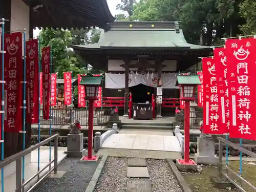 門田稲荷神社の本殿