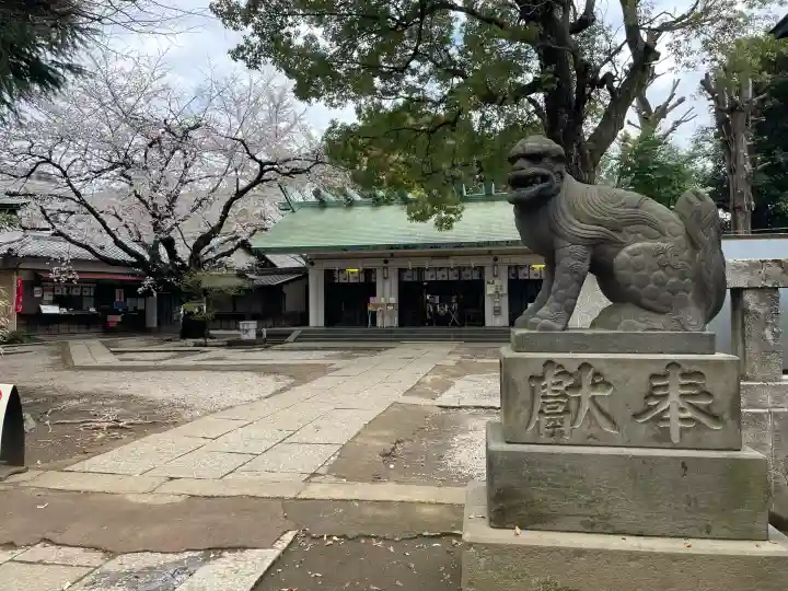 駒込天祖神社の{uncategorized: "未分類", other: "その他", undefined: "問題あり", building: "その他建物", grave: "お墓", sacred_gate: "鳥居", guardian: "狛犬", statue: "像", buddha: "仏像", history: "歴史", nature: "自然", garden: "庭園", animal: "動物", pagoda: "塔", temizu: "手水舎", mountain_gate: "山門・神門", sanctuary: "本殿・本堂", subordinate: "末社・摂社", art: "芸術", scenery: "景色", jizo: "地蔵", ema: "絵馬", goshuin: "御朱印", omikuji: "おみくじ", items: "授与品その他", amulet: "お守り", goshuincho: "御朱印帳", eats: "食事", festival: "お祭り", votive_dance: "神楽", shichigosan: "七五三参", wedding: "結婚式", experience: "体験その他", initially: "初詣", around: "周辺", anti_infection: "感染症対策"}
