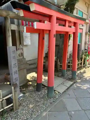 花園稲荷神社の{uncategorized: "未分類", other: "その他", undefined: "問題あり", building: "その他建物", grave: "お墓", sacred_gate: "鳥居", guardian: "狛犬", statue: "像", buddha: "仏像", history: "歴史", nature: "自然", garden: "庭園", animal: "動物", pagoda: "塔", temizu: "手水舎", mountain_gate: "山門・神門", sanctuary: "本殿・本堂", subordinate: "末社・摂社", art: "芸術", scenery: "景色", jizo: "地蔵", ema: "絵馬", goshuin: "御朱印", omikuji: "おみくじ", items: "授与品その他", amulet: "お守り", goshuincho: "御朱印帳", eats: "食事", festival: "お祭り", votive_dance: "神楽", shichigosan: "七五三参", wedding: "結婚式", experience: "体験その他", initially: "初詣", around: "周辺", anti_infection: "感染症対策"}