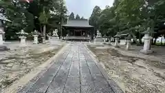 郷里神社の建物その他