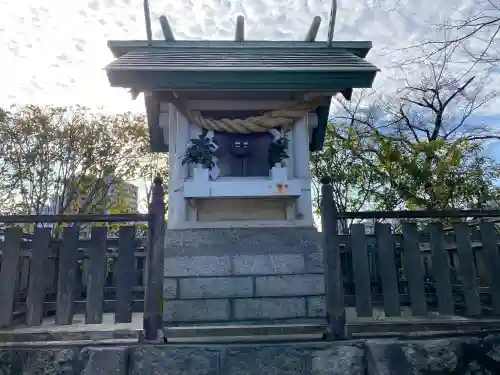 広島中津宮の{uncategorized: "未分類", other: "その他", undefined: "問題あり", building: "その他建物", grave: "お墓", sacred_gate: "鳥居", guardian: "狛犬", statue: "像", buddha: "仏像", history: "歴史", nature: "自然", garden: "庭園", animal: "動物", pagoda: "塔", temizu: "手水舎", mountain_gate: "山門・神門", sanctuary: "本殿・本堂", subordinate: "末社・摂社", art: "芸術", scenery: "景色", jizo: "地蔵", ema: "絵馬", goshuin: "御朱印", omikuji: "おみくじ", items: "授与品その他", amulet: "お守り", goshuincho: "御朱印帳", eats: "食事", festival: "お祭り", votive_dance: "神楽", shichigosan: "七五三参", wedding: "結婚式", experience: "体験その他", initially: "初詣", around: "周辺", anti_infection: "感染症対策"}