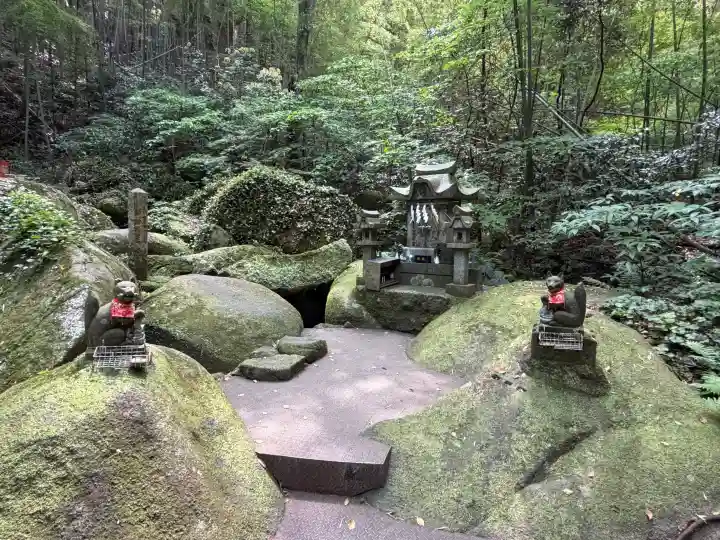 石穴稲荷神社(福岡県)