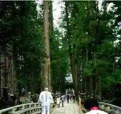 高野山金剛峯寺奥の院の建物その他