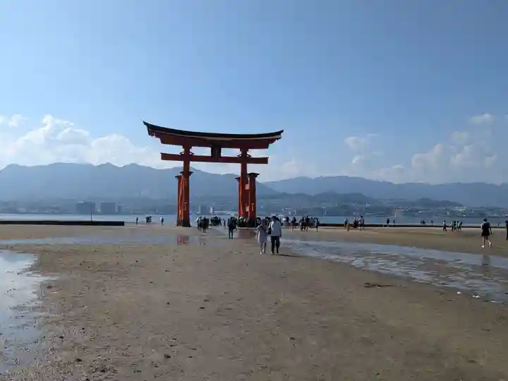 厳島神社(広島県)