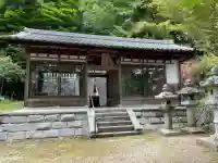 白山神社の{uncategorized: "未分類", other: "その他", undefined: "問題あり", building: "その他建物", grave: "お墓", sacred_gate: "鳥居", guardian: "狛犬", statue: "像", buddha: "仏像", history: "歴史", nature: "自然", garden: "庭園", animal: "動物", pagoda: "塔", temizu: "手水舎", mountain_gate: "山門・神門", sanctuary: "本殿・本堂", subordinate: "末社・摂社", art: "芸術", scenery: "景色", jizo: "地蔵", ema: "絵馬", goshuin: "御朱印", omikuji: "おみくじ", items: "授与品その他", amulet: "お守り", goshuincho: "御朱印帳", eats: "食事", festival: "お祭り", votive_dance: "神楽", shichigosan: "七五三参", wedding: "結婚式", experience: "体験その他", initially: "初詣", around: "周辺", anti_infection: "感染症対策"}
