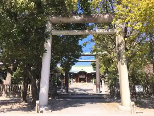 溝旗神社（肇國神社）の鳥居